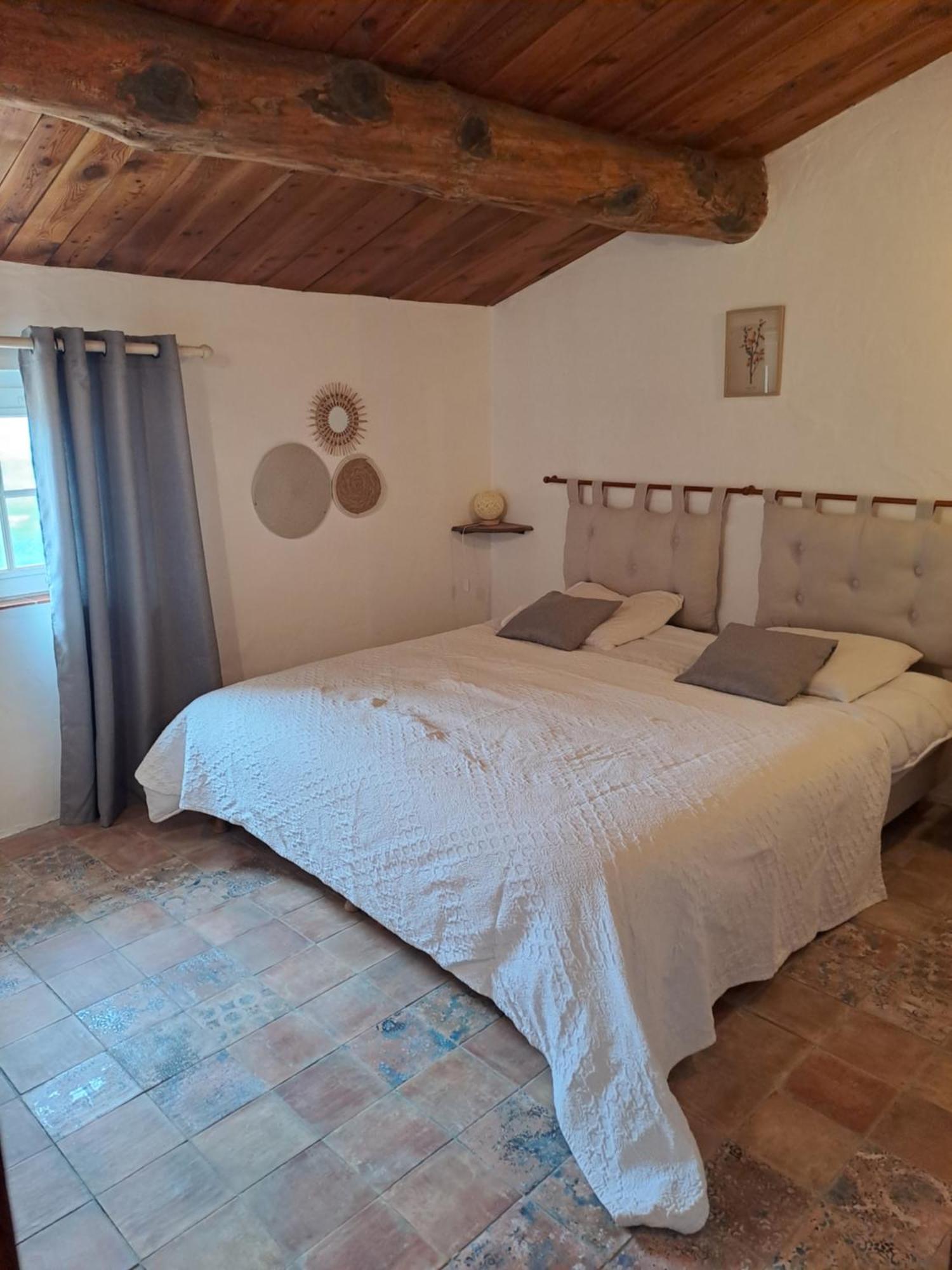 Les Roses Tremieres Bed & Breakfast Bargeme Luaran gambar